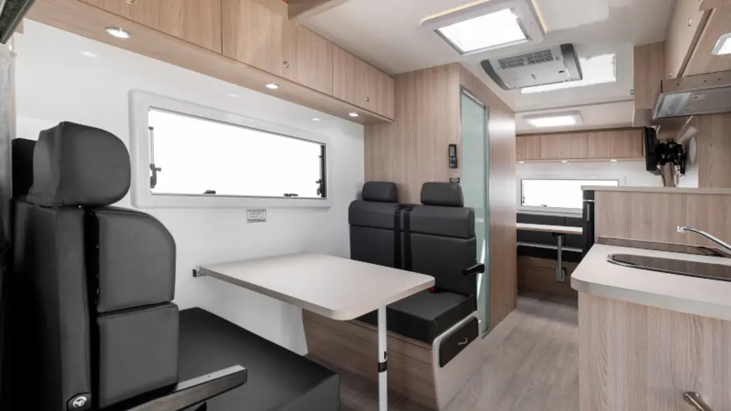 Apollo Euro Camper 8