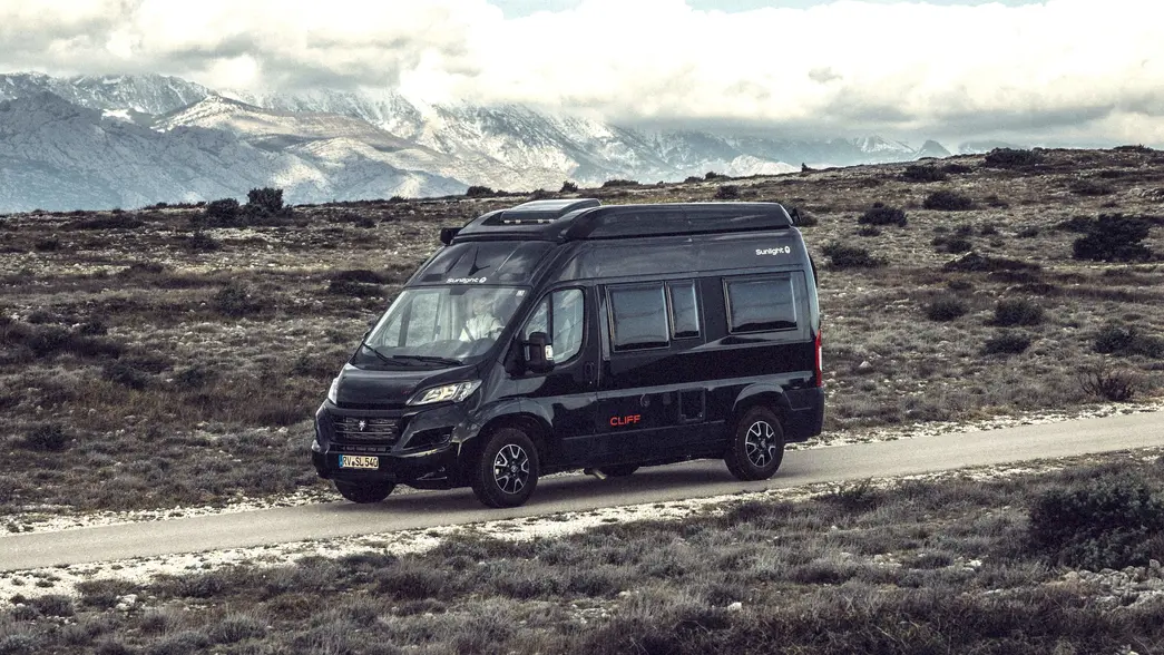 Adventurer Advanced 1