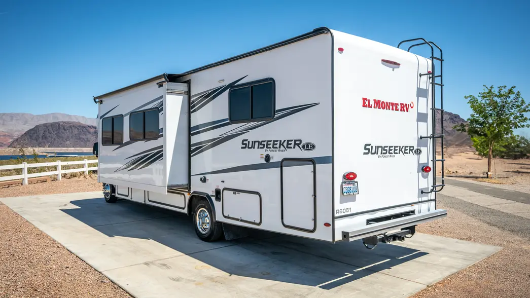 El Monte Class C Family Sleeper [FS] 15